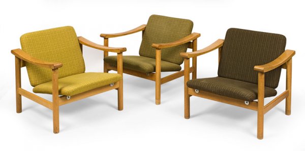 "Hans WEGNER (Né en 1914)Suite de trois fauteuil