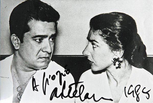 M A R I A C A L L A S ( 1 9 2 3 - 1 9 7 7 ) 9 pho: M A R I A C A L L A S ( 1 9 2 3 - 1 9 7 7 ) 9 photographies dont 1 P.S. par Di Stefano. Divers formats : 9 x 12 cm. à 12,5 x 19 cm. Portrait, Alceste, Médée, Norma, Turandot….