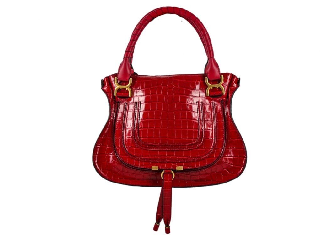CHLOE Marcie: Embossed croc effect in the red leather. Size 28 x 37 x 10 cm.