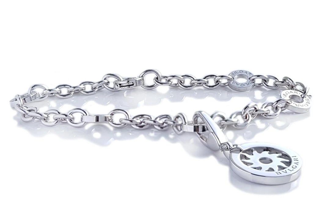 BULGARI Charm Bracelet: 18k white gold. Size 19.7 cm