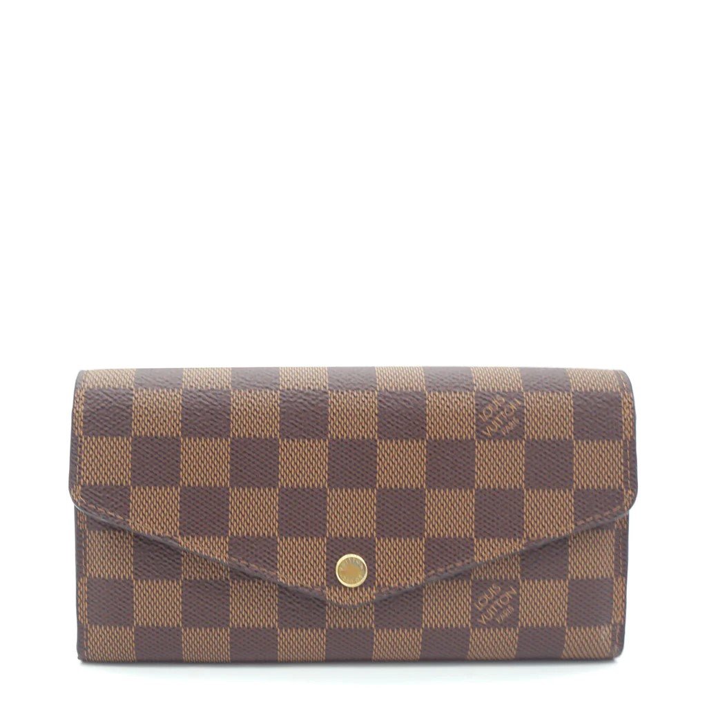 LOUIS VUITTON Wallet: Damier Canvas. Size 19 x 11 x 2 cm