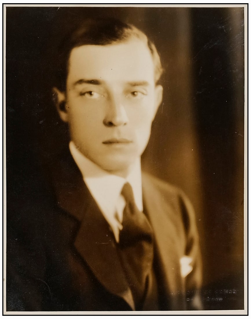 BUSTER KEATON - Promotional Photo (8" x 10"); Melbourne Spur Photo.; Very Fine: BUSTER KEATON Promotional Photo (8" x 10"); Melbourne Spur Photo. Very Fine Metro Pictures, 1920s Melbourne Spurr photographed Mary Pickford while working at the Fred