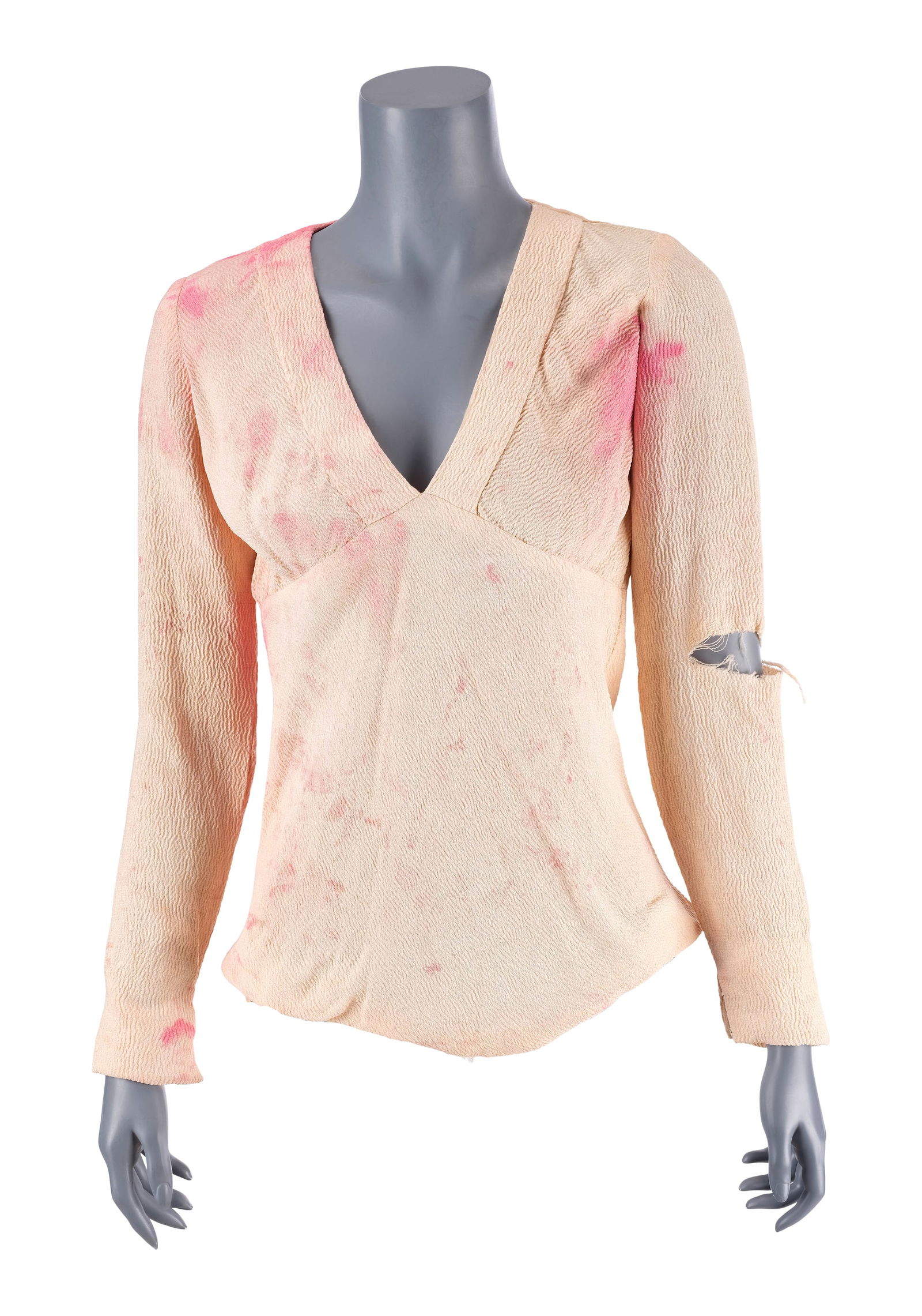 BONNIE AND CLYDE (1967) - Bonnie Parker's (Faye Dunaway) Screen-Matched Bloodied Shirt: BONNIE AND CLYDE (1967) - Bonnie Parker's (Faye Dunaway) Screen-Matched Bloodied Shirt - Bonnie Parker's (Faye Dunaway) screen-matched bloodied shirt from Arthur Penn's Bonnie and Clyde. Parker's shir