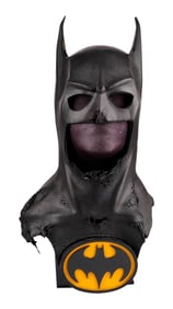 BATMAN RETURNS (1992) - Batman's (Michael Keaton) Batsuit Cowl with Chest Emblem Replica