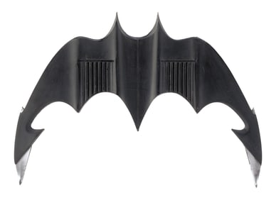 THE FLASH (2023) - Batman's (Michael Keaton) Batarang