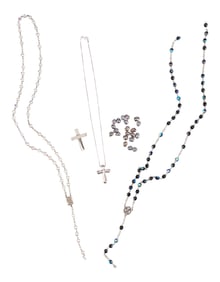 CRUEL INTENTIONS (1999) - Set of Kathryn Merteuil's (Sarah Michelle Gellar) Rosary Prototypes