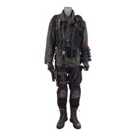 TERMINATOR SALVATION (2009) - John Connor's (Christian Bale) Final Battle Costume