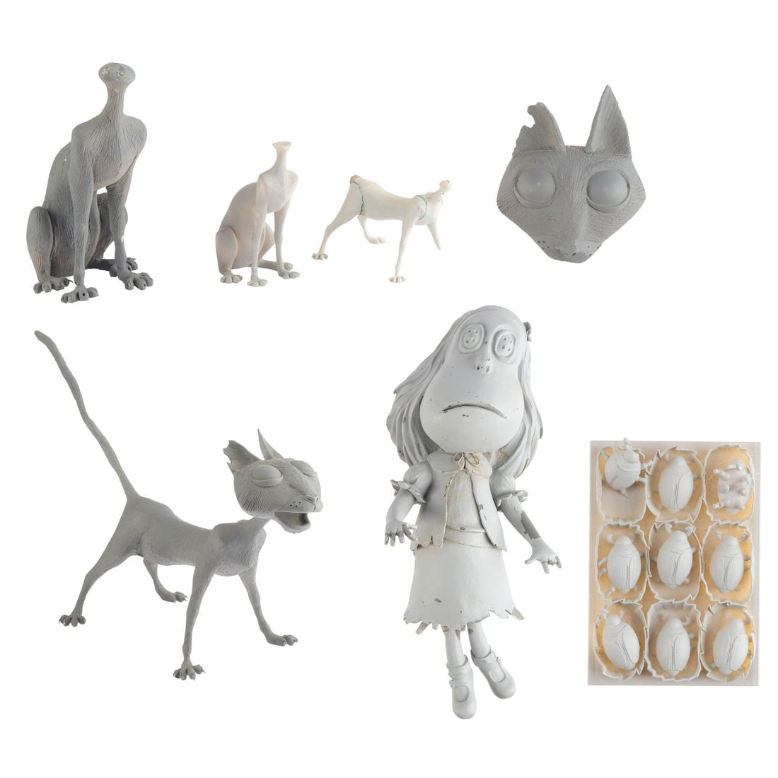 CORALINE (2009) - Set of The Cat (Keith David), Sweet Ghost Girl (Aankha Neal), and Cocoa Beetle Box (1 of 20)