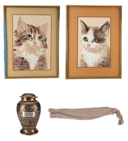 EVERYTHING EVERYWHERE ALL AT ONCE (2022) - Hot Dog Universe Scarf and Cat Paintings with Evelyn