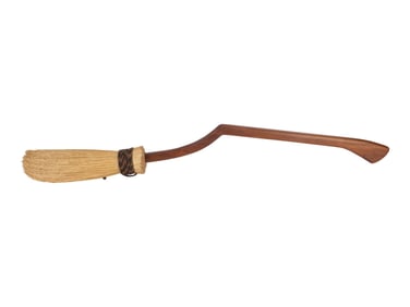 HARRY POTTER AND THE SORCERER'S STONE (2001) - Nimbus 2000 Broom Executive Gift Prototype