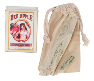 THE HATEFUL EIGHT (2015) - Red Apple Tobacco Tin and Pouches with Old Friend Matchbox