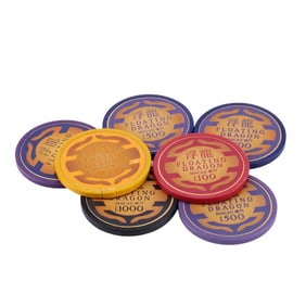 JAMES BOND: SKYFALL (2012) - Set of Seven Floating Dragon Casino Chips