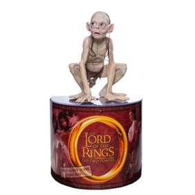 THE LORD OF THE RINGS: THE TWO TOWERS (2002) - Life-Size Gollum Statue In-Store Display