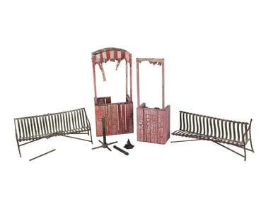 BATMAN RETURNS (1992) - Gotham City Zoo Set of Model Miniatures
