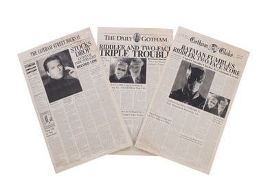 BATMAN FOREVER (1995) - Set of Three Newspapers Featuring Batman (Val Kilmer), The Riddler (Jim
