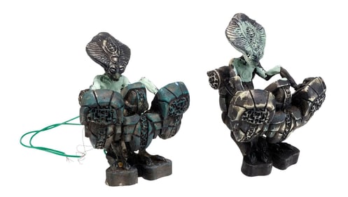 INDEPENDENCE DAY (1996) - Pair of Console-Bound Harvester Model Miniatures