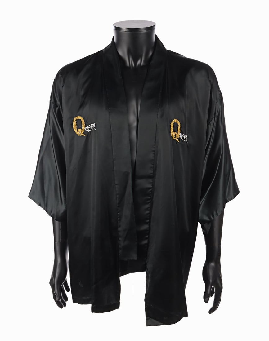 QUEEN - Freddie Mercury Owned Kimono (1 of 10)