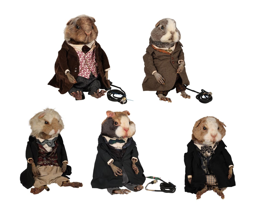 ALICE IN WONDERLAND (1999) - Set of Five Guinea Pig Puppets: ALICE IN WONDERLAND (1999) - Set of Five Guinea Pig Puppets - A set of five guinea pig puppets from Nick Willing's television movie Alice in Wonderland. Alice (Tina Majorino) found herself in the Quee