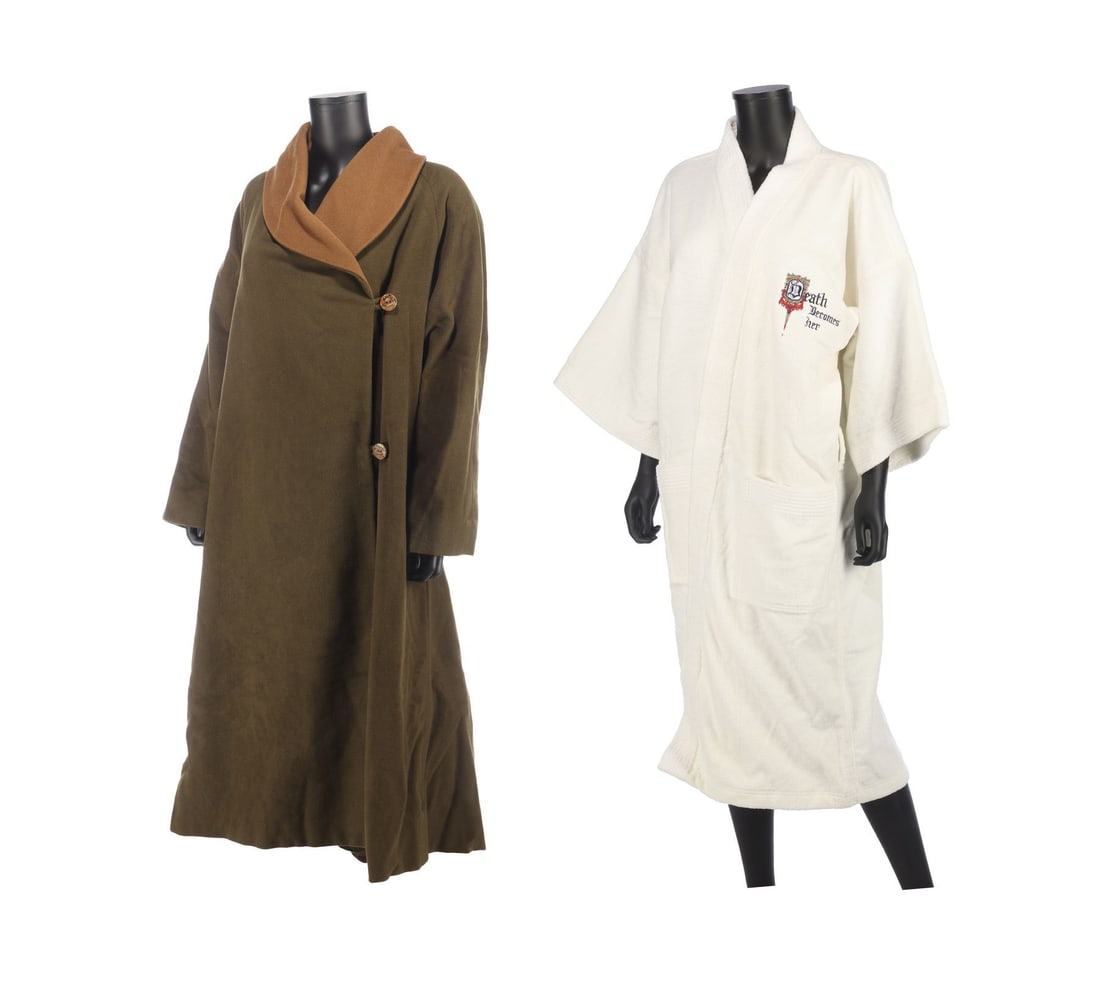 DEATH BECOMES HER (1992) - Madeleine Ashton's (Meryl Streep) Custom-made Coat and Promotional (1 of 11)