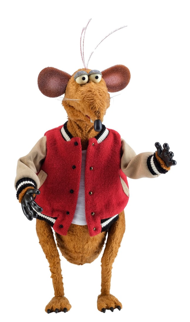 THE MUPPETS FRANCHISE (1975-PRESENT) - eFX Collectibles Rizzo the Rat Posing Photo Puppet Replica (1 of 17)