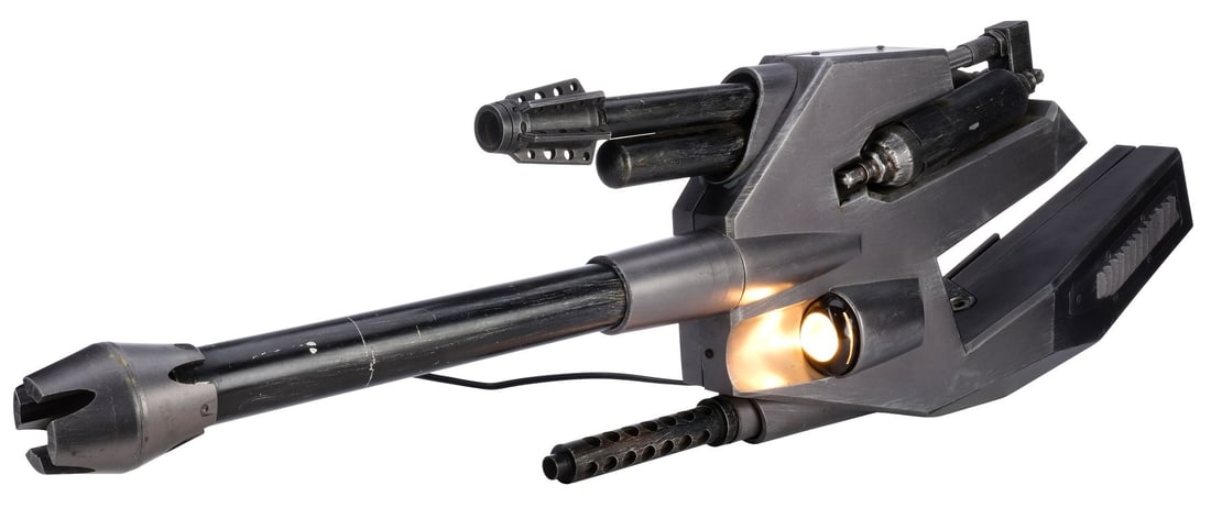 THE DARK KNIGHT (2008) - Batman's (Christian Bale) Light-Up Batpod Gun Turret (1 of 20)