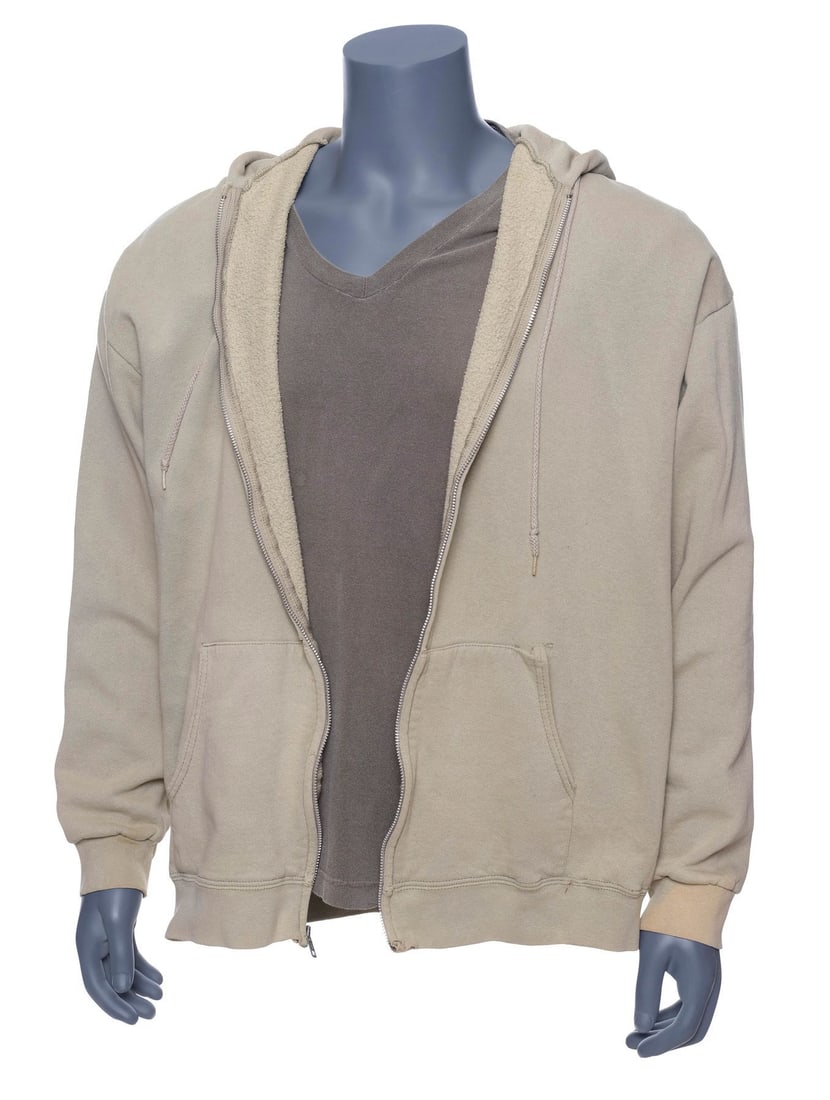 THE BIG LEBOWSKI (1998) - The Dude's (Jeff Bridges) Hoodie and V-Neck Shirt (1 of 11)