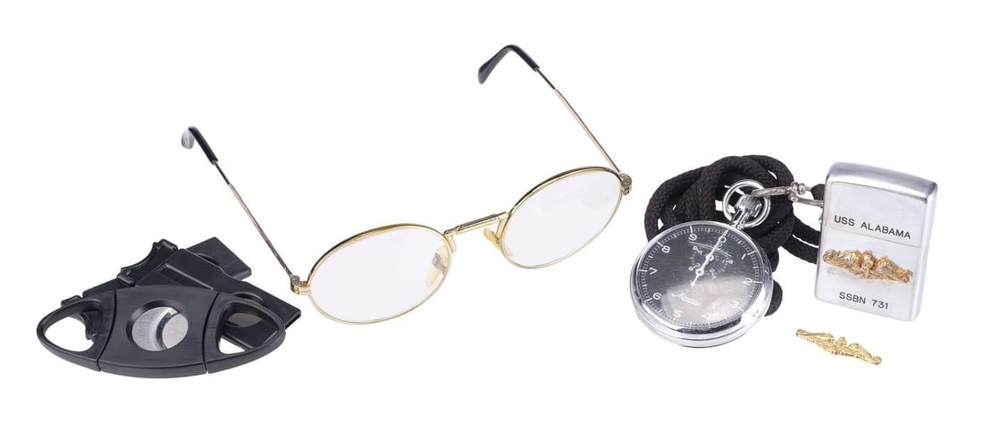 CRIMSON TIDE (1995) - Mike Papac Collection: Captain Franklin "Frank" Ramsey's (Gene Hackman): CRIMSON TIDE (1995) - Mike Papac Collection: Captain Franklin "Frank" Ramsey's (Gene Hackman) Personal Accessories - Captain Franklin "Frank" Ramsey's (Gene Hackman) personal accessories from Tony Sco