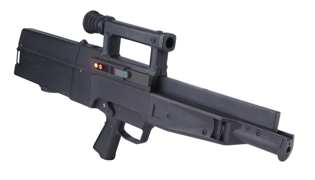 DEMOLITION MAN (1993) - Mike Papac Collection: Simon Phoenix's (Wesley Snipes) Light-Up Magnetic (1 of 16)