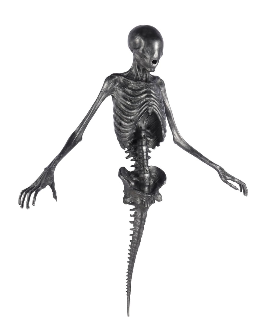 HARRY POTTER AND THE PRISONER OF AZKABAN (2004) - Large Dementor Art Department Maquette and Stand (1 of 17)