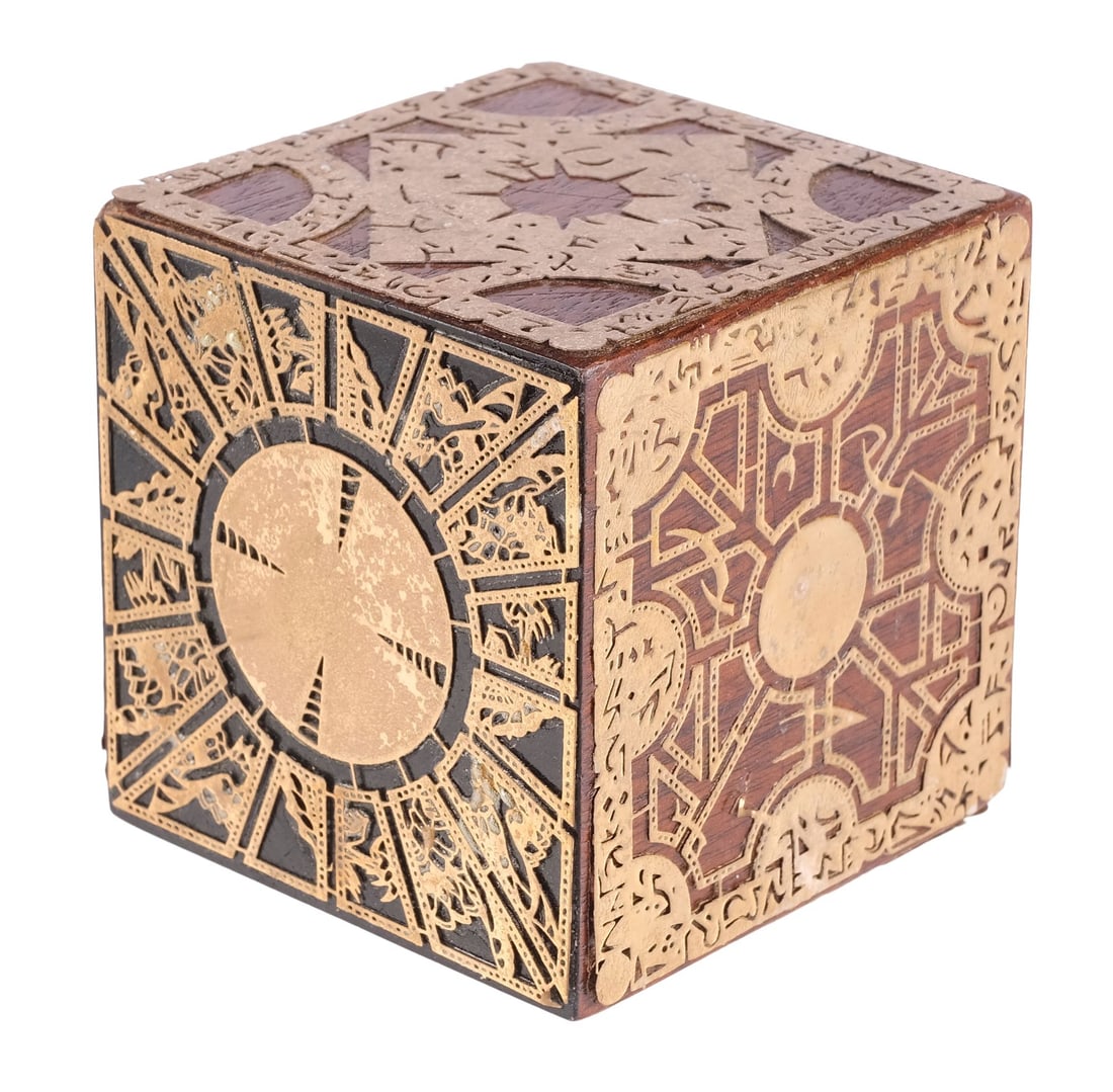 HELLRAISER: HELLWORLD (2005) - Static Lament Configuration Puzzle Box (1 of 12)