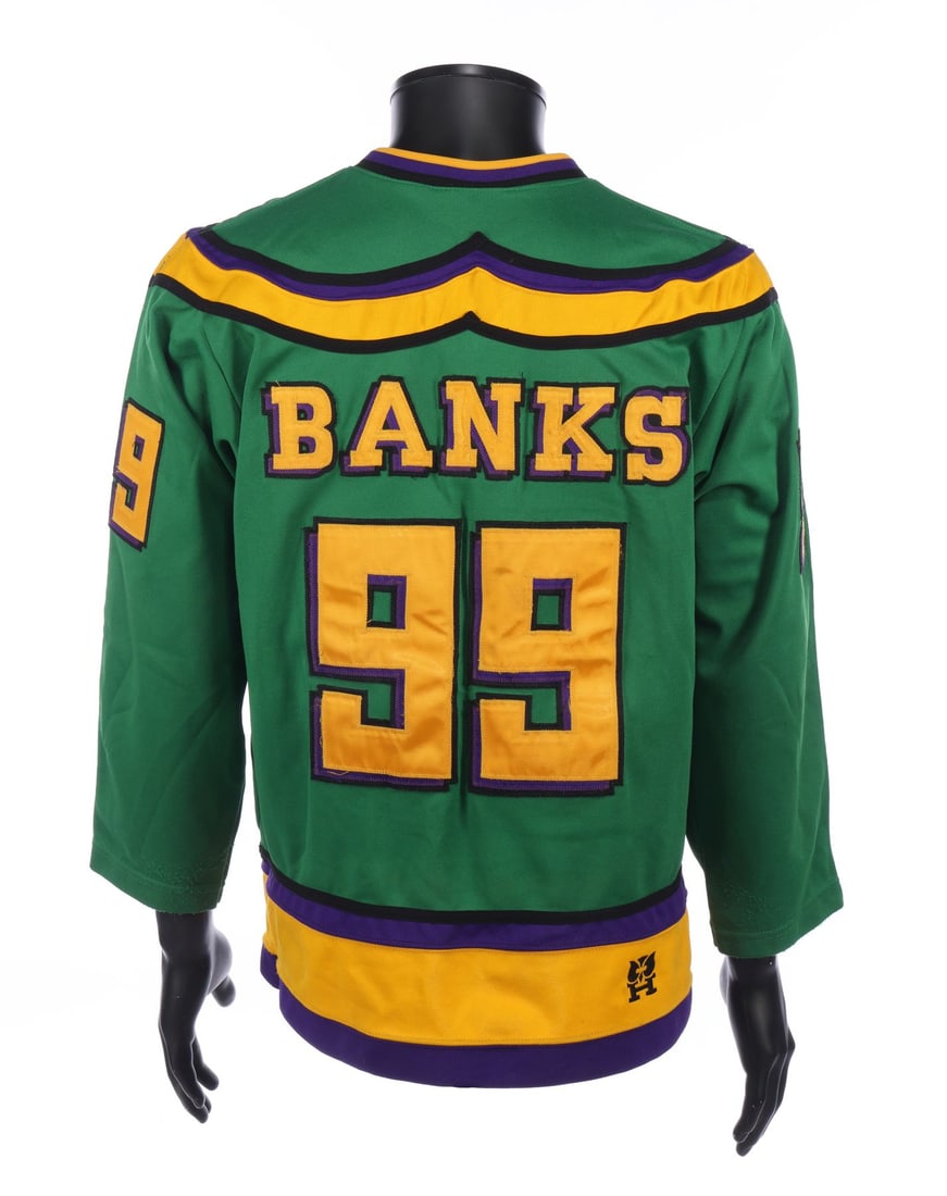 THE MIGHTY DUCKS (1992) - Adam Banks' (Vincent LaRusso) Jersey with Socks: THE MIGHTY DUCKS (1992) - Adam Banks' (Vincent LaRusso) Jersey with Socks - Adam Banks' (Vincent LaRusso) jersey and socks from Stephen Herek's sports comedy film The Mighty Ducks. Banks, who was the