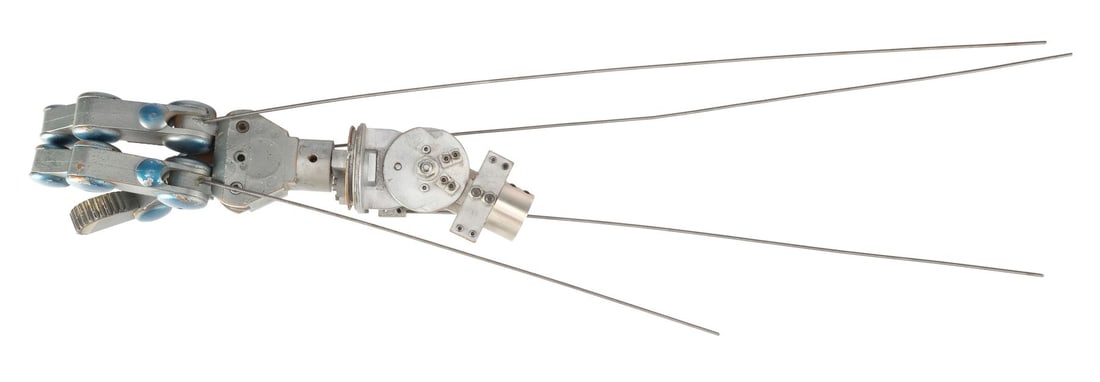 SHORT CIRCUIT (1986) - Johnny 5's (Tim Blaney) Left Forearm (1 of 15)