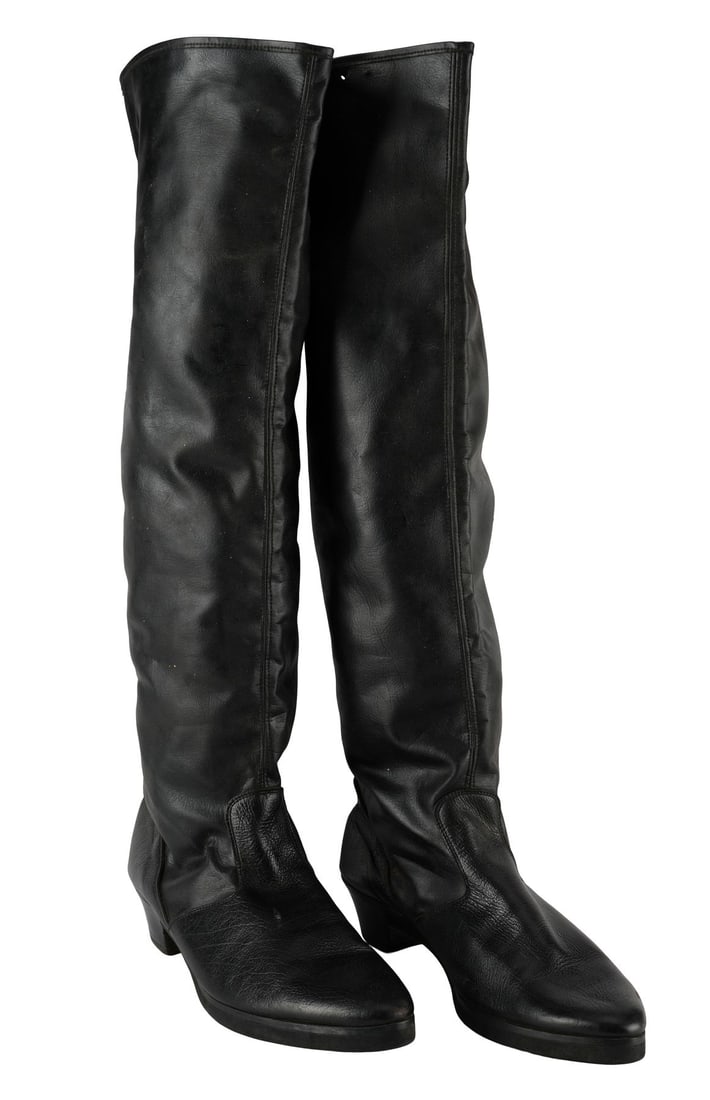 STAR TREK: THE ORIGINAL SERIES (T.V. SERIES, 1966 - 1969) - Pair of Men's Starfleet Uniform Boots (1 of 12)