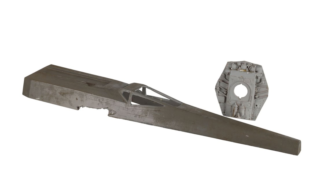 STAR WARS FRANCHISE (1977 - PRESENT) - Hero X-Wing Fuselage and Pyro Rear Plate: STAR WARS FRANCHISE (1977 - PRESENT) - Hero X-Wing Fuselage and Pyro Rear Plate - A hero X-Wing fuselage and pyro rear plate from the Star Wars film and television franchise. Pyro models were simpler