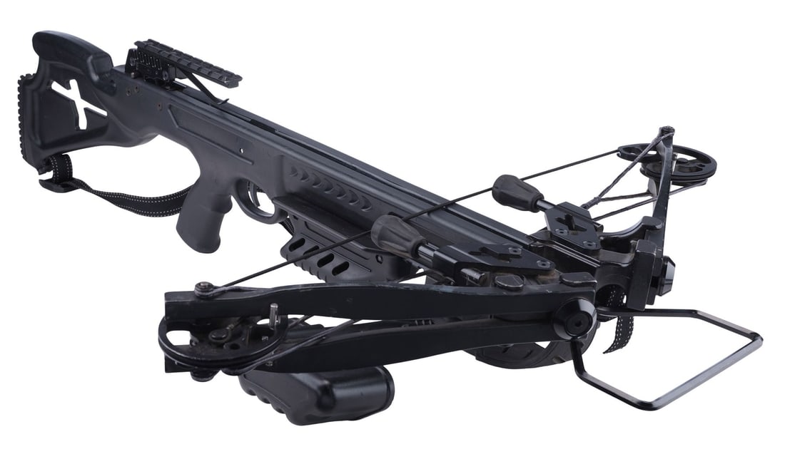 THE WALKING DEAD (T.V. SERIES, 2010 - 2022) - Daryl Dixon's (Norman Reedus) PSE Fang 350 Kingdom (1 of 20)