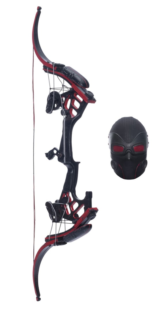 ARROWVERSE (2012 - 2023) - Oliver Queen's (Stephen Amell) Earth-X "Dark Arrow" Mask and Bow: ARROWVERSE (2012 - 2023) - Oliver Queen's (Stephen Amell) Earth-X "Dark Arrow" Mask and Bow - Oliver Queen's (Stephen Amell) Earth-X "Dark Arrow" mask and bow from The CW's Arrow. As Dark Arrow, the