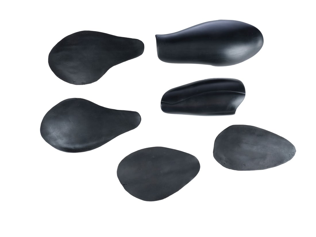 BATMAN RETURNS (1992) - Batman's (Michael Keaton) Production-Made Batsuit Armor Components: BATMAN RETURNS (1992) - Batman's (Michael Keaton) Production-Made Batsuit Armor Components - Batman's (Michael Keaton) Batsuit armor components from the production of Tim Burton's Batman Returns. Bruc