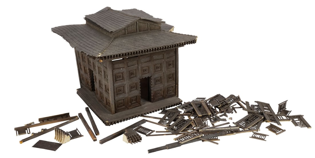 BATMAN BEGINS (2005) - League of Shadows Temple Model Miniature (1 of 10)