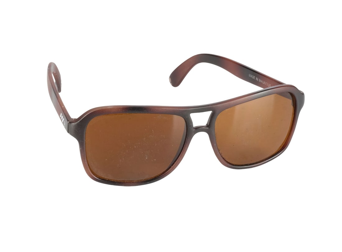 THE BIG LEBOWSKI (1998) - The Dude's (Jeff Bridges) Backup Sunglasses: THE BIG LEBOWSKI (1998) - The Dude's (Jeff Bridges) Backup Sunglasses - The Dude's (Jeff Bridges) backup sunglasses from the production of Joel and Ethan Coen's mystery comedy The Big Lebowski. The