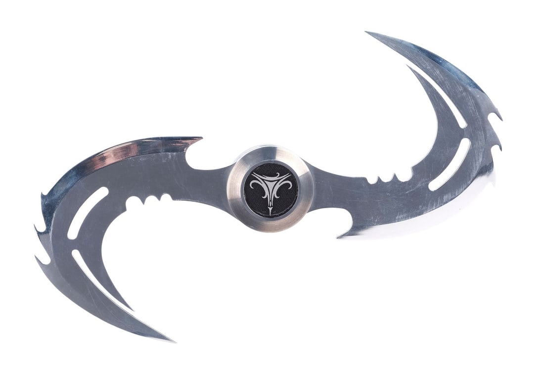 BLADE II (2002) - Blade's (Wesley Snipes) Spring-Loaded Folding Metal Glaive: BLADE II (2002) - Blade's (Wesley Snipes) Spring-Loaded Folding Metal Glaive - Blade's (Wesley Snipes) spring-loaded folding metal glaive from Guillermo del Toro's Blade II. In the film's opening