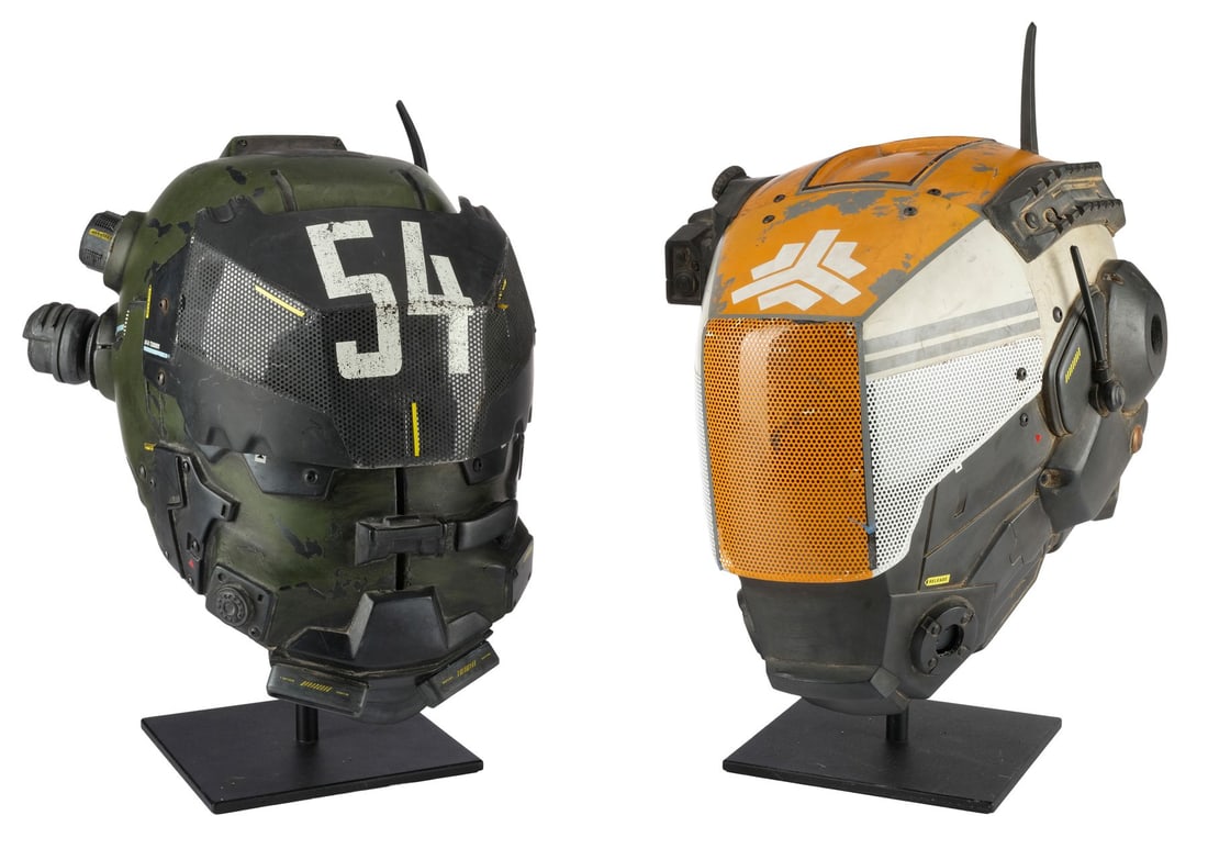 CALL OF DUTY: BLACK OPS III (TVCOMMERCIAL) - Pair of Nile River Coalition Helmets (1 of 17)