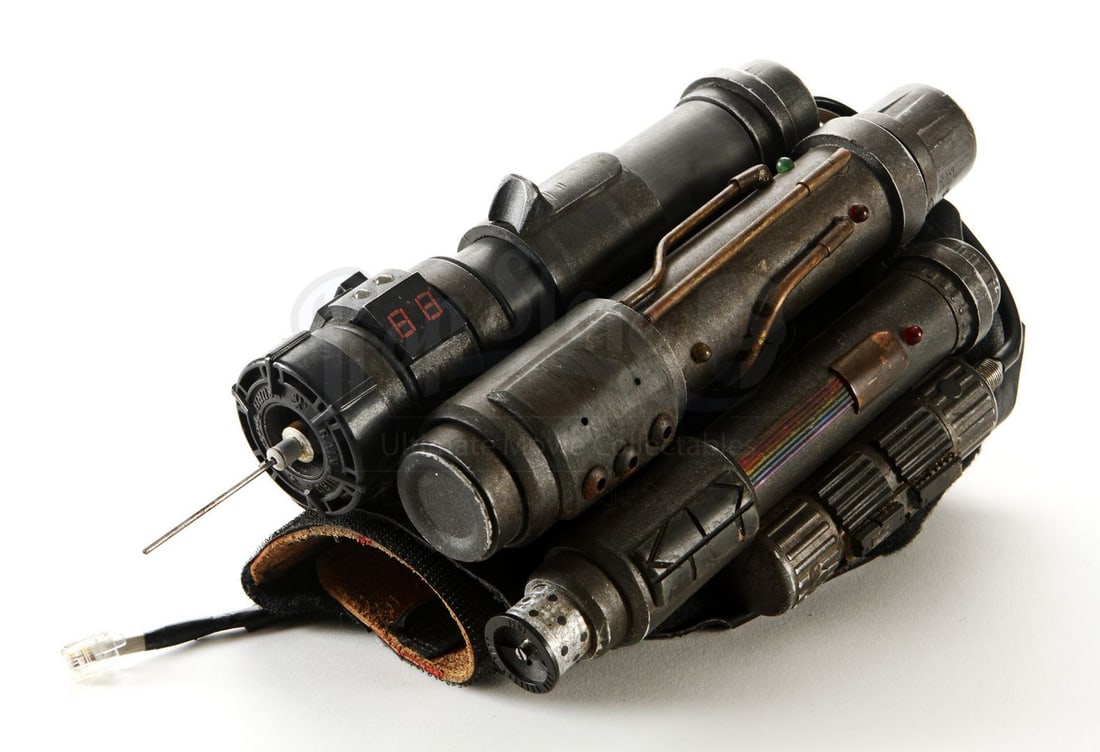 EARTH 2 (1994) - Z.E.D.'s (Jeff Kober) Light-Up Bio Mechanical Arm: EARTH 2 (1994) - Z.E.D.'s (Jeff Kober) Light-Up Bio Mechanical Arm - Z.E.D.'s (Jeff Kober) light-up bio mechanical arm from the series Earth 2. In Episode 9, "Redemption," the cyborg soldier Z.E.D.