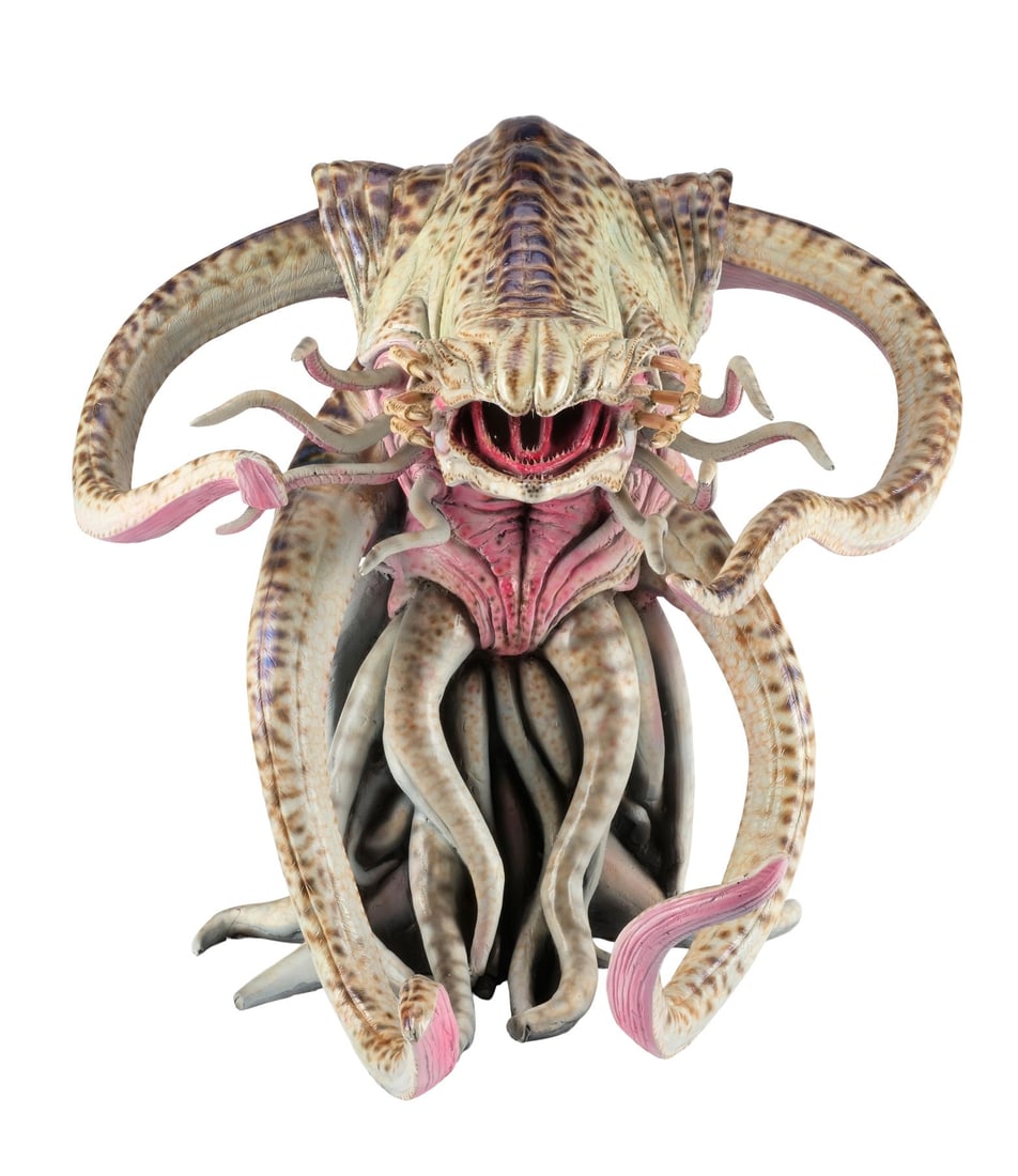 THE FACULTY (1998) - Alien Creature Maquette: THE FACULTY (1998) - Alien Creature Maquette - An alien creature maquette from Robert Rodriguez's The Faculty. New student Marybeth Hutchinson (Laura Harris) revealed herself to be the alien queen