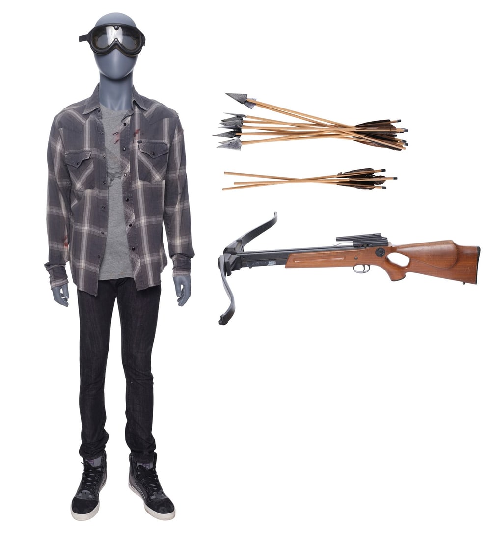 FRIGHT NIGHT (2011) - Charley Brewster's (Anton Yelchin) Screen-Matched Crossbow, Bolts, and (1 of 20)