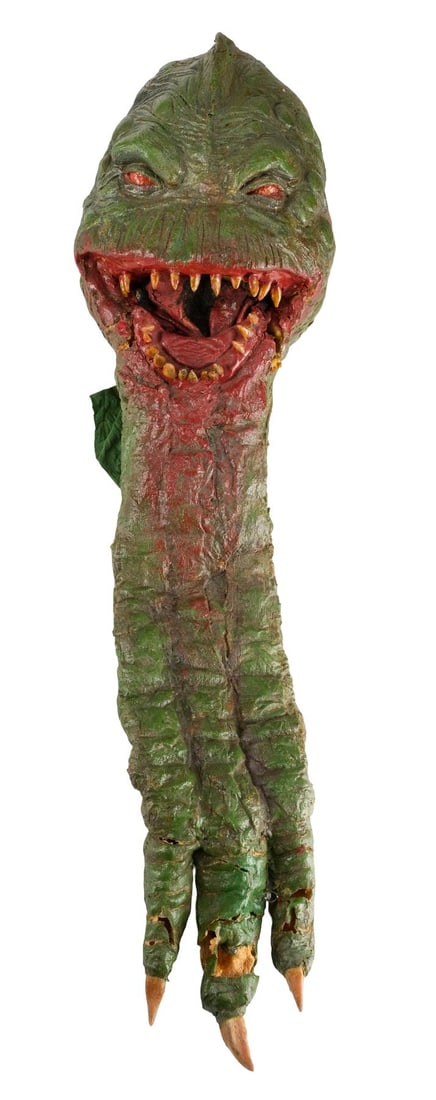 GHOULIES (1985) - Planet Hollywood Collection: Ghoulie Puppet: GHOULIES (1985) - Planet Hollywood Collection: Ghoulie Puppet - A ghoulie puppet from Luca Bercovici's Ghoulies. Jonathan Graves (Peter Liapis) invited his friends to spend the night after he bewitche