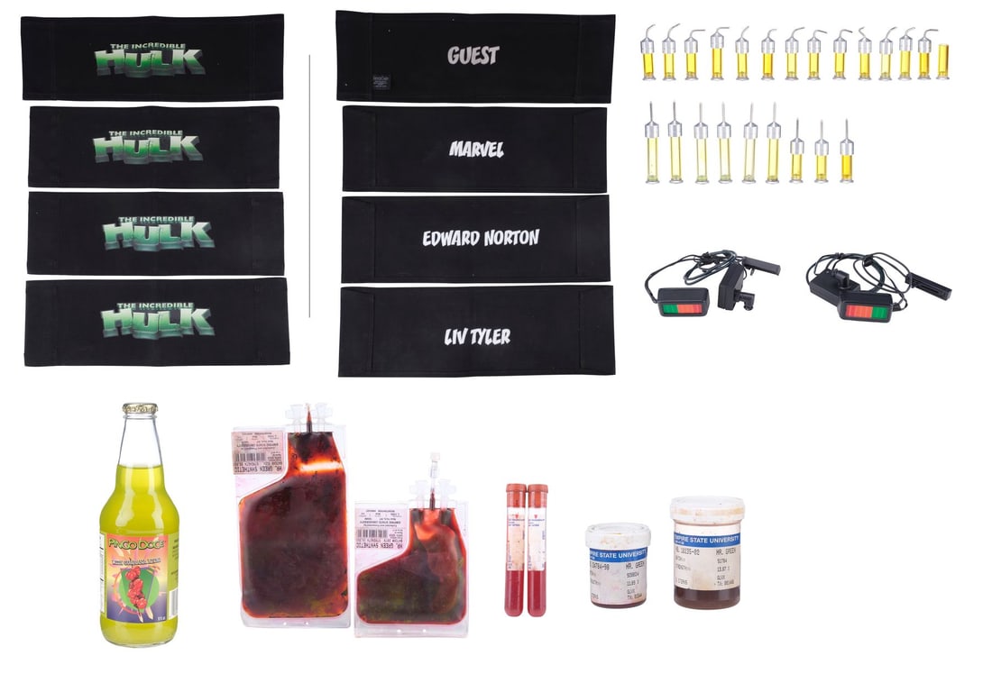 THE INCREDIBLE HULK (2008) - Pingo Doce Bottle with Collection of Light-Up Radiation Detectors,: THE INCREDIBLE HULK (2008) - Pingo Doce Bottle with Collection of Light-Up Radiation Detectors, Tranquilizer Darts, Radiated Blood, and Chairbacks - A Pingo Doce bottle with collection of light-up rad