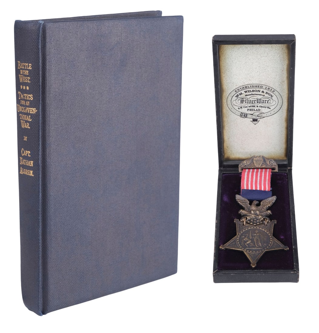 THE LAST SAMURAI (2003) - Mike Papac Collection: Nathan Algren's (Tom Cruise) Medal of Honor with: THE LAST SAMURAI (2003) - Mike Papac Collection: Nathan Algren's (Tom Cruise) Medal of Honor with Production-Made Book - Nathan Algren's (Tom Cruise) Medal of Honor with production-made book from Edwa