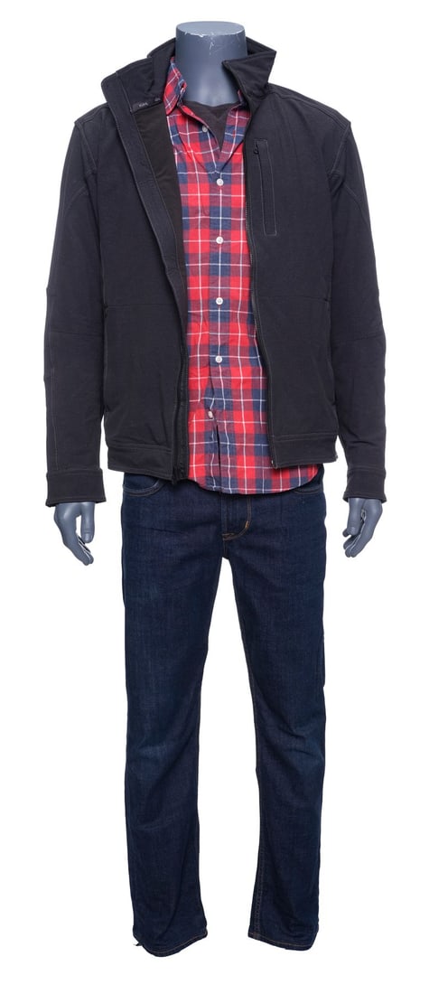 MILE 22 (2018) - James Silva's Stunt Extraction Ensemble with Bloodied Breakaway Glass Shards: MILE 22 (2018) - James Silva's Stunt Extraction Ensemble with Bloodied Breakaway Glass Shards - James Silva's stunt extraction ensemble with bloodied breakaway glass shards from Peter Berg's Mile 22.