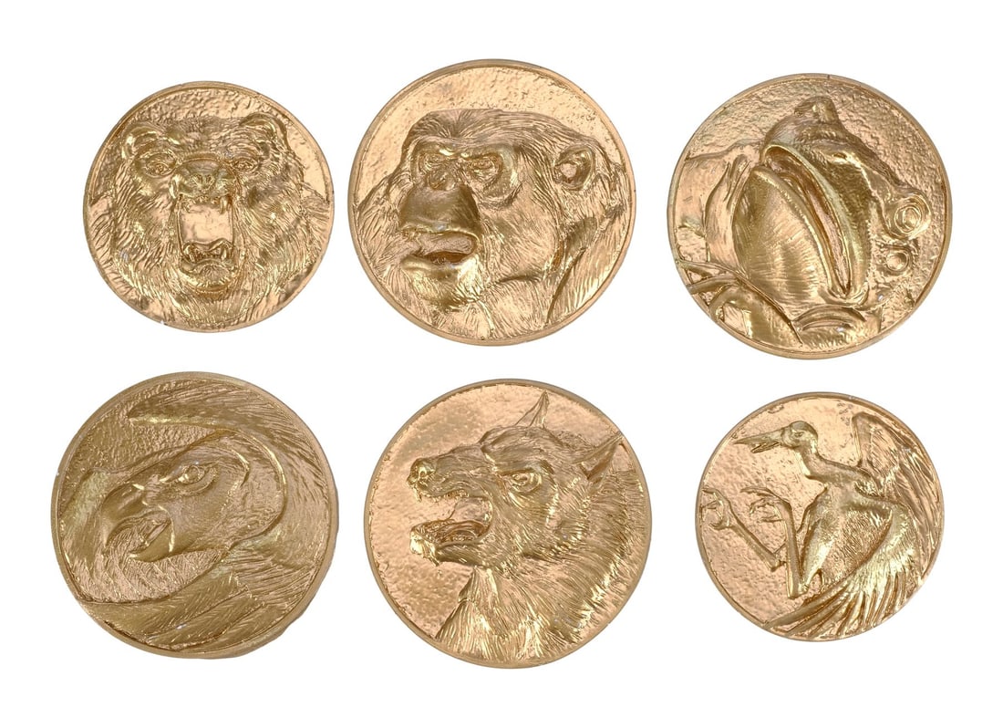 MIGHTY MORPHIN POWER RANGERS: THE MOVIE (1995) - Set of Six Production-Made Power Coins: MIGHTY MORPHIN POWER RANGERS: THE MOVIE (1995) - Set of Six Production-Made Power Coins - Six power coins from the production of Bryan Spicer's Mighty Morphin Power Rangers: The Movie. The Power