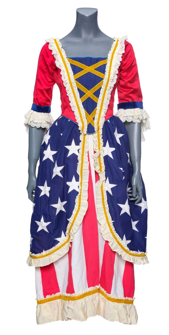 THE NANNY DIARIES (2007) - Annie Braddock's (Scarlett Johansson) Screen-Matched Fourth of July (1 of 8)